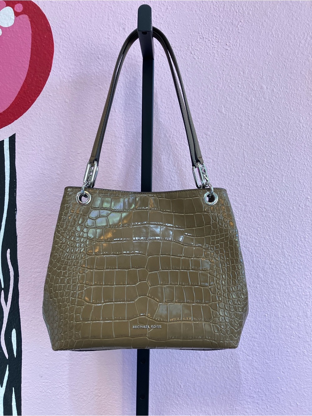 NWT MICHAEL Michael Kors Tan Kensington Large Croc-Embossed Leather Bag Purse